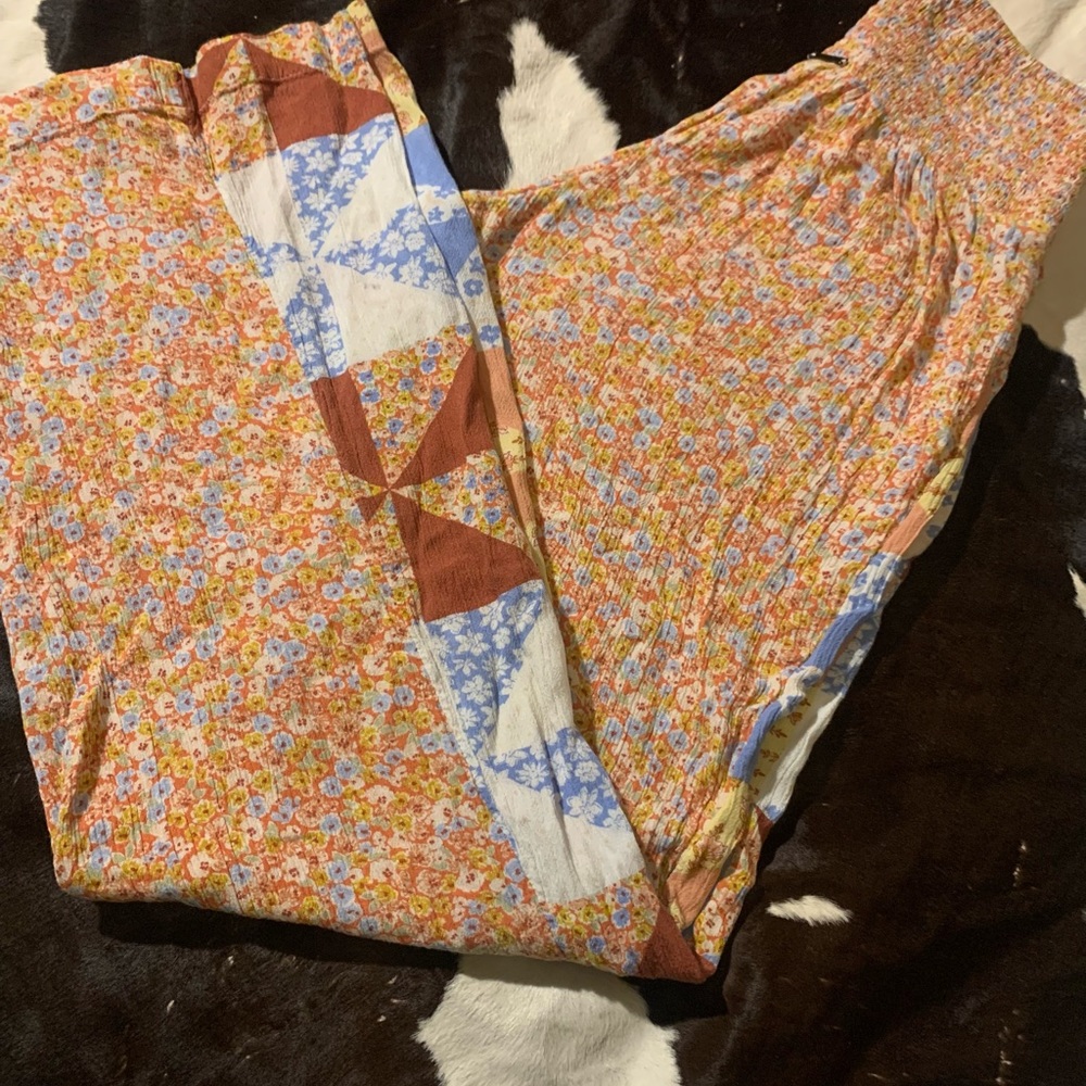 Billabong colorful flower pants